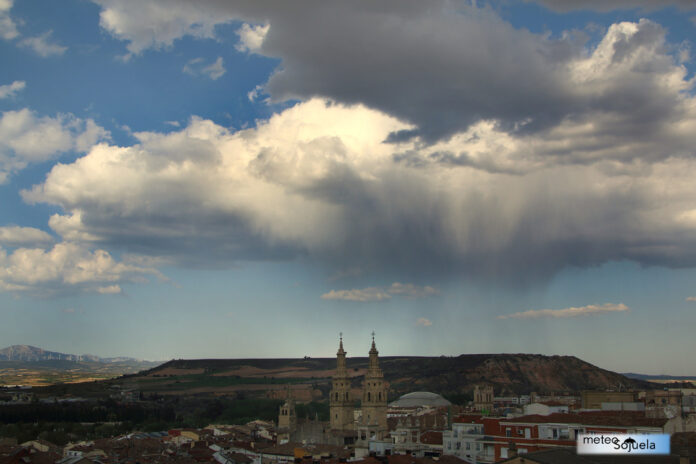 Virgas de precipitación. Logroño. Josecalvo. Meteosojuela