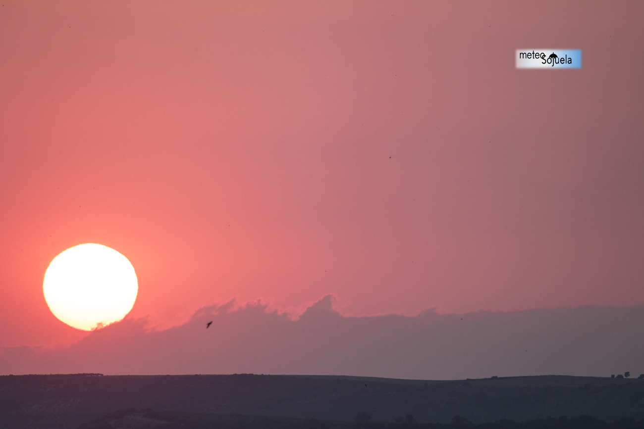 Atardecer y sol de verano.MeteosojuelaI