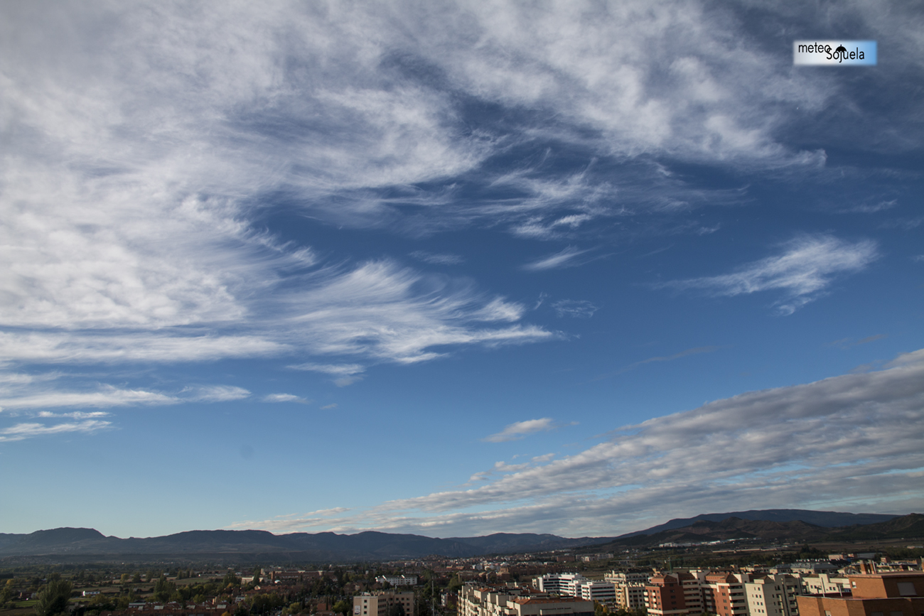 Cirrus Uncinus. MeteosojuelaI