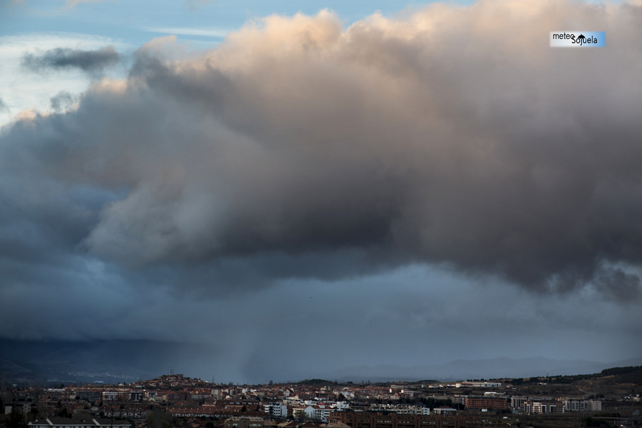 Chubascos en Logroño. Meteosojuela La Rioja IMG_2341.jpgORIG.jpg1300con