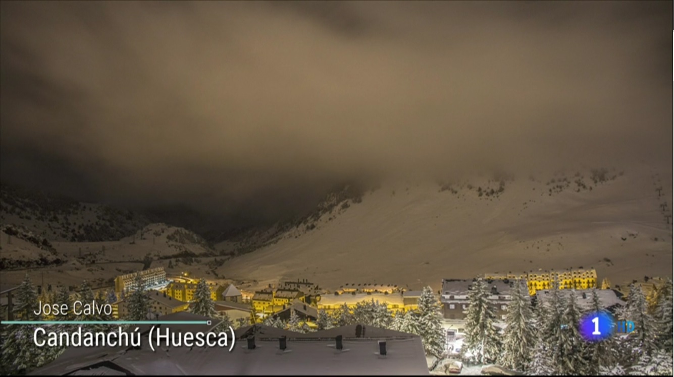Candanchu nocturno. El Tiempo de TVE1. 0704 Meteosojuela