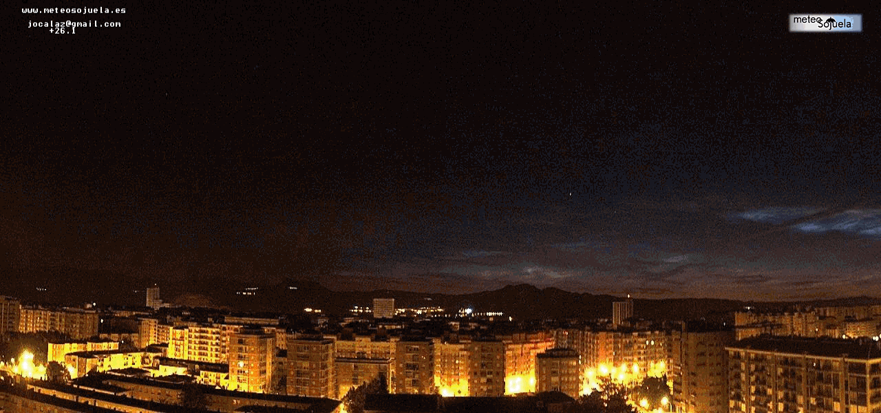 Nubes noctilucentes en Logroño