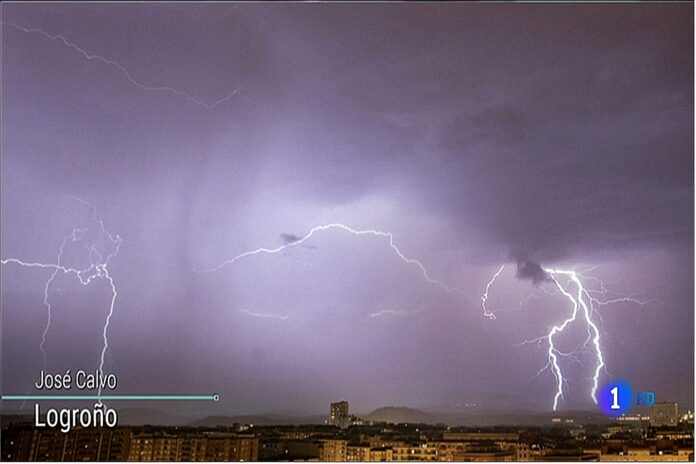 Rayos San Mateo. El tiempo TVE1. Meteosojuela. Rayos San Mateo. El tiempo TVE1. Meteosojuela.
