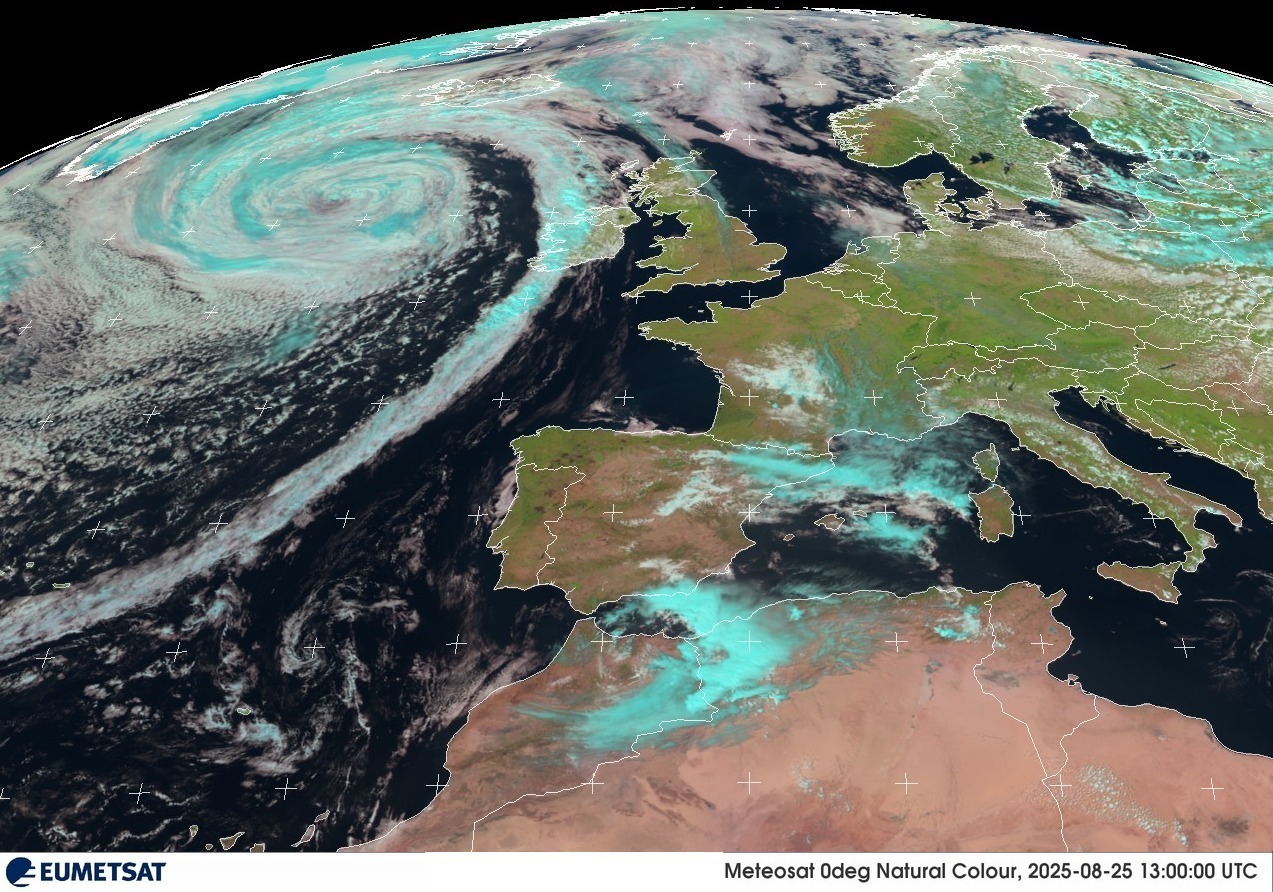 Profunda Borrasca extratropical en el Atlántico y línea de inestabilidad en el Nordeste peninsular