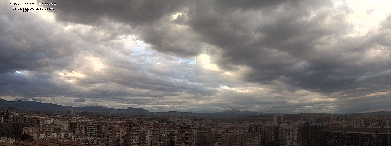 Imagen WEBCAM Logroño Nubes compactas www.meteosojuela.es