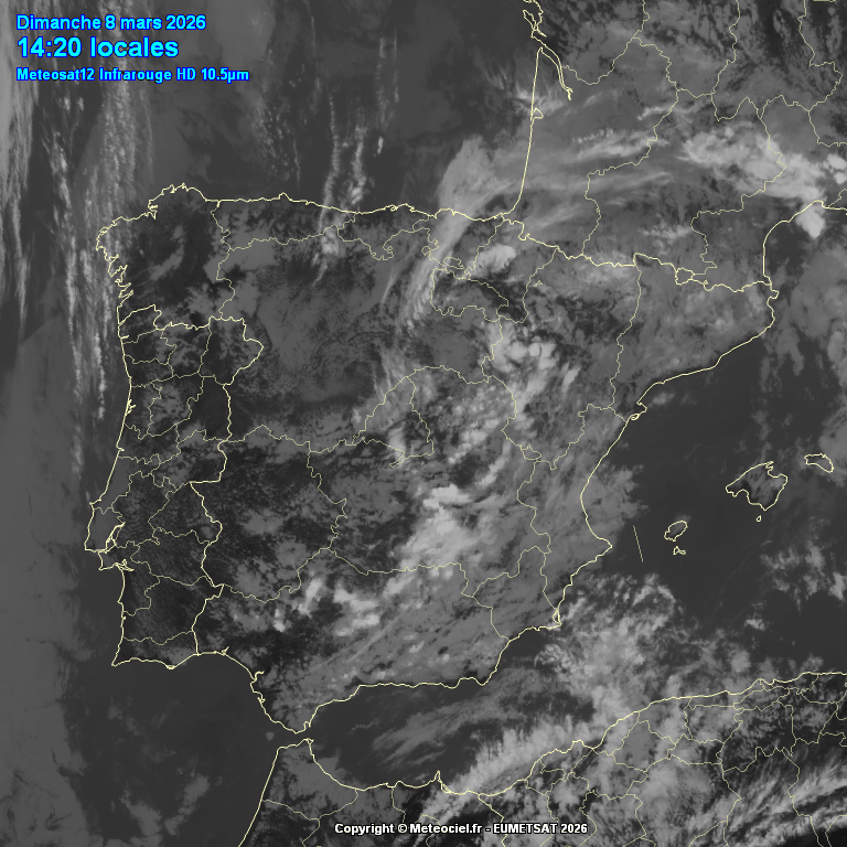 Imágenes de satélite Baja debilitada y nuevo frente