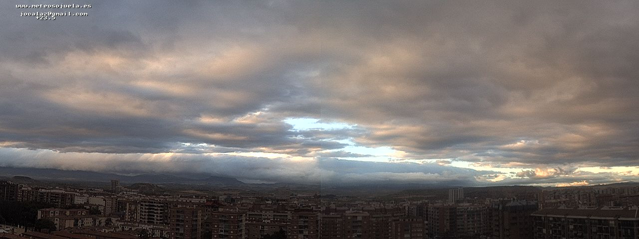 Imagen WEBCAM Logroño Nuboso y barra de cierzo