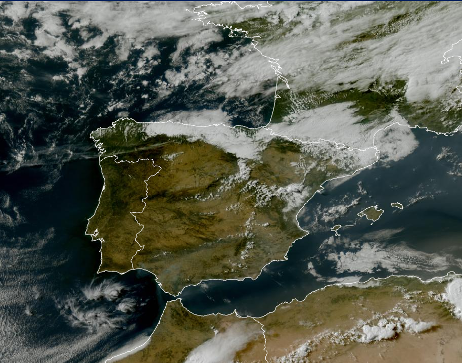 Imagen de satélite. Nubosidad de tipo bajo asociada a los restos de un frente que nos atraviesa