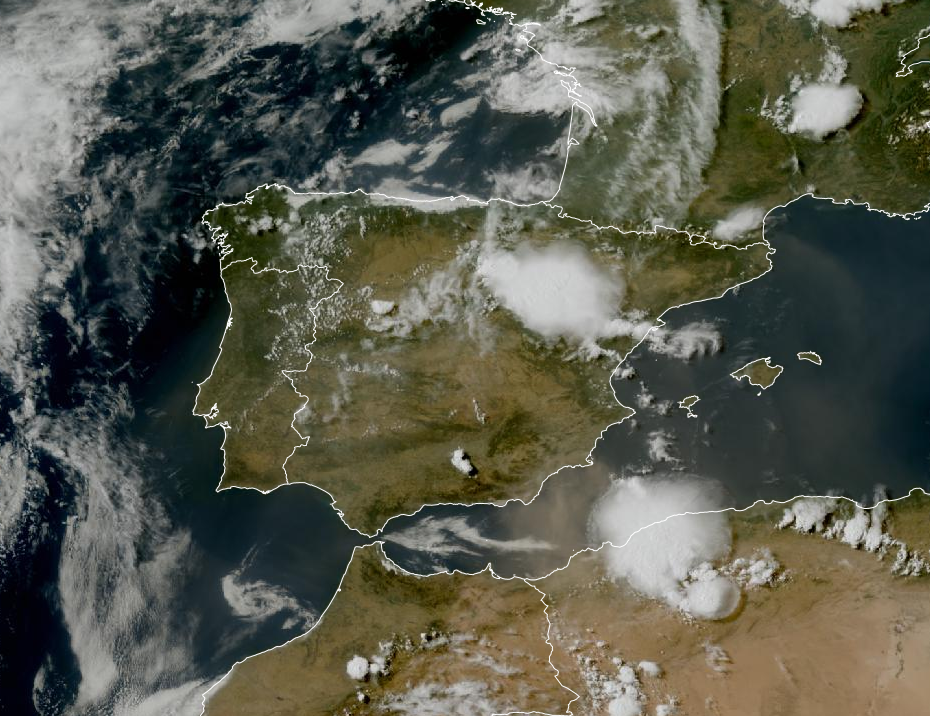 Imagen de satélite. Tormentas en los sistemas montañosos