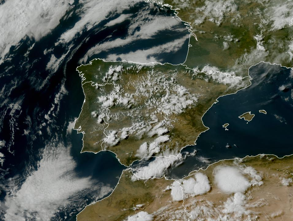 Imagen de satélite. Tormentas en los sistemas montañosos