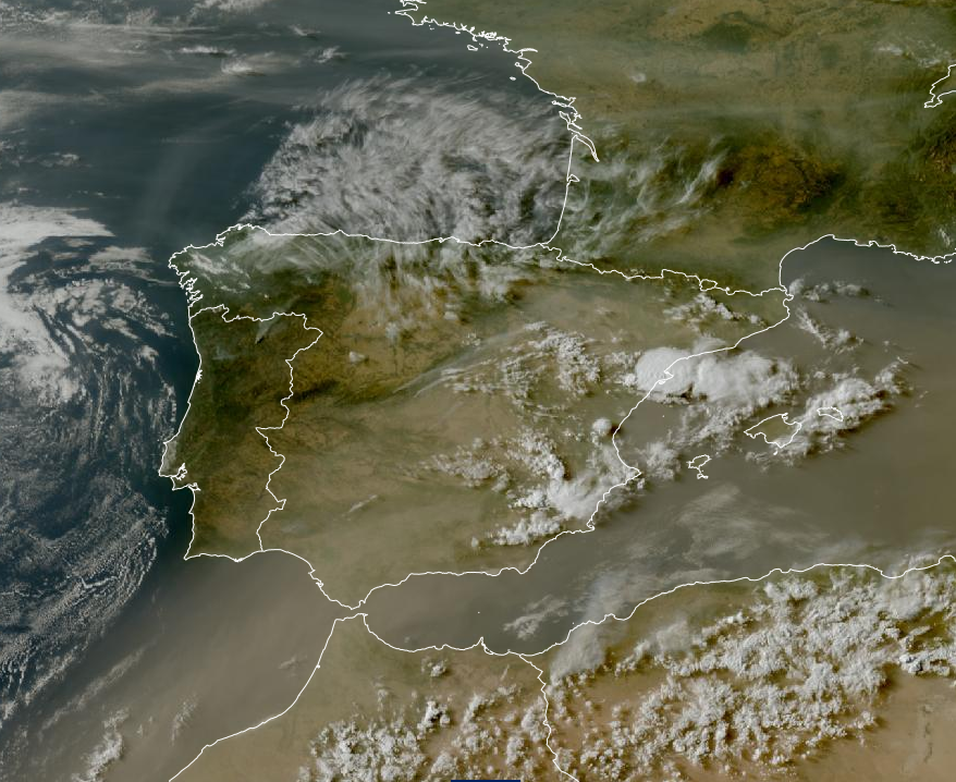 Imagen de satélite. Nubosidad variable, Incendios y calima
