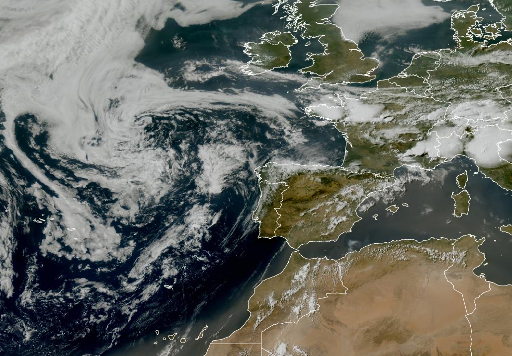 Imagen de satélite. Nubosidad variable, y BAJA en el Atlántico